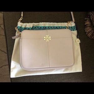 EUC Tory Burch Crossbody Bag